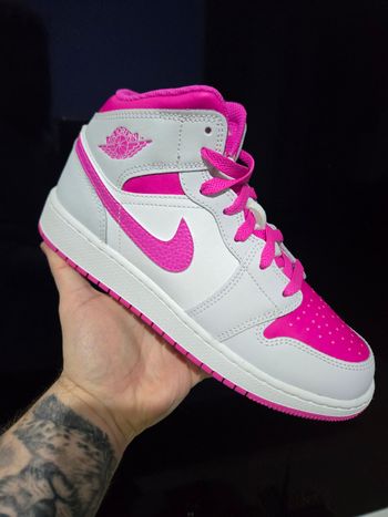 Nike jordan 1 mid - taille 38 femme - neuves authentiques- fuchsia blanc