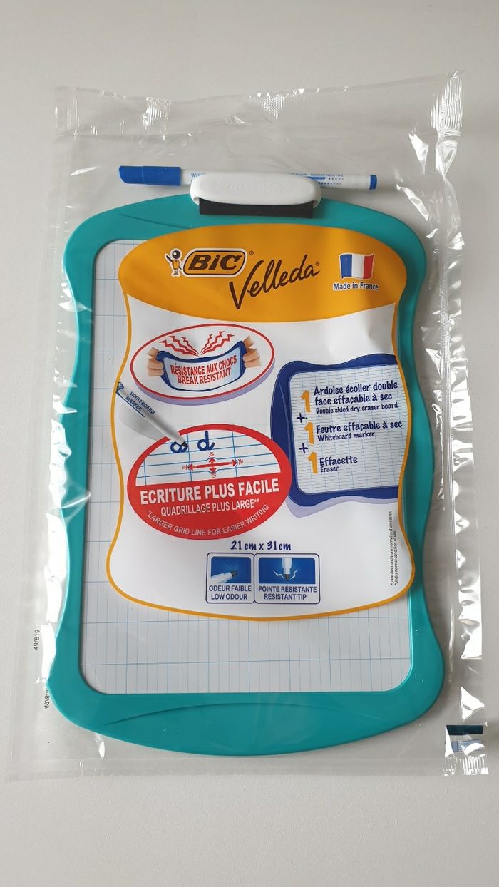 Neuf fournitures scolaires ardoise tableau blanc Velleda avec stylo feutre Bic