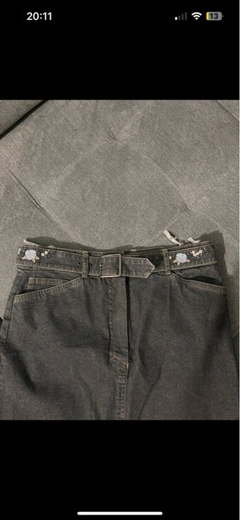 Jupe à ceinture brodé