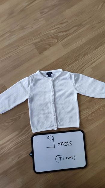 Gilet blanc taille 9 mois 72 cm