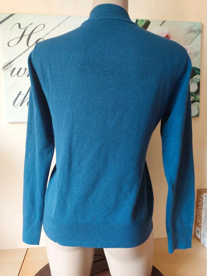 Pull bleu - photo numéro 4