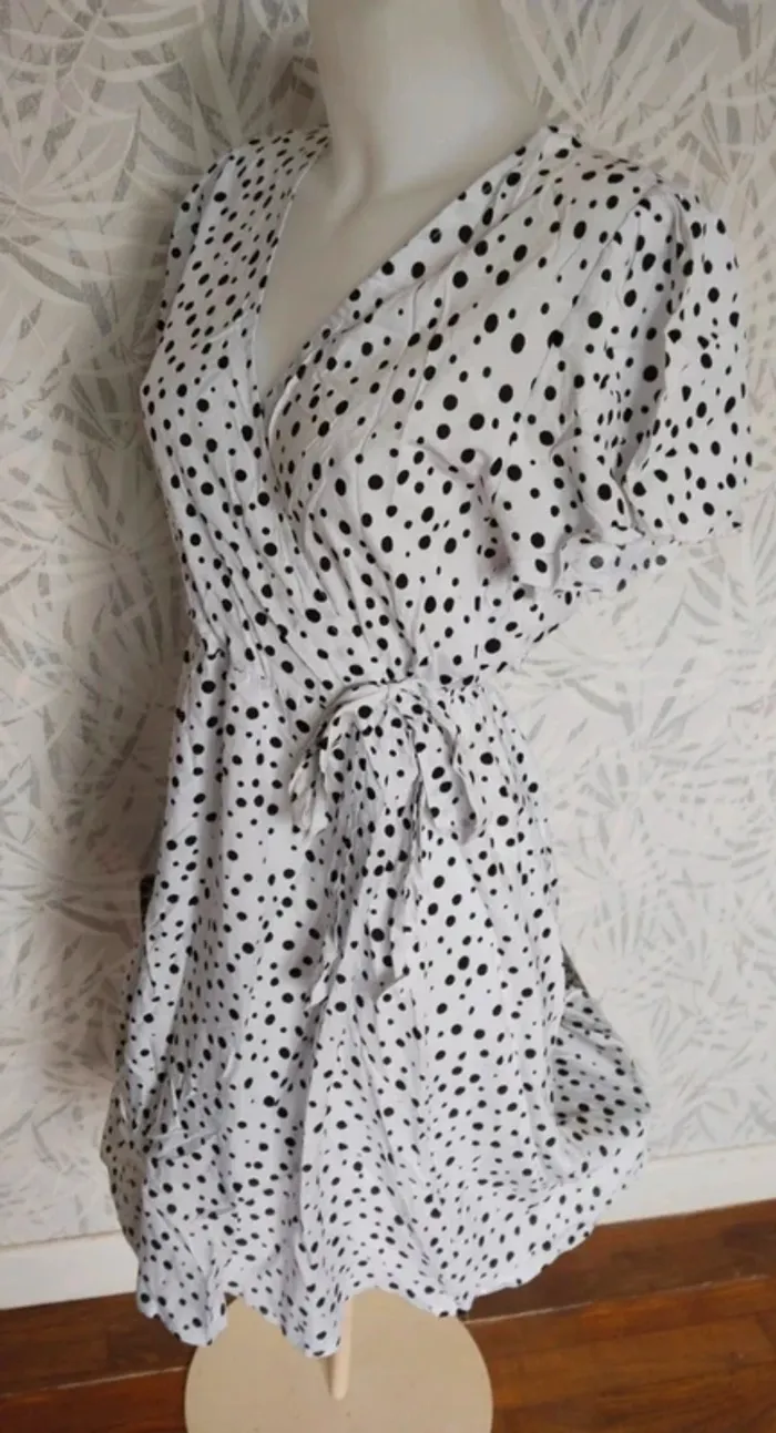Sublime robe d'été femme à pois taille S/M 36/38 - photo numéro 9