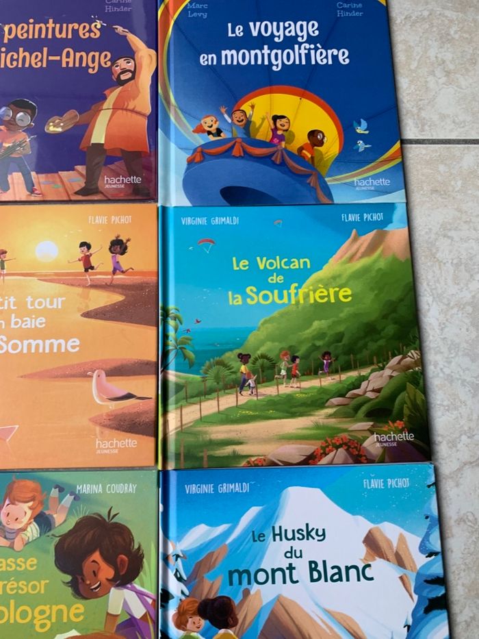 14 livres Hachette jeunesse - photo numéro 2
