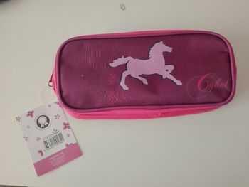 Trousse scolaire