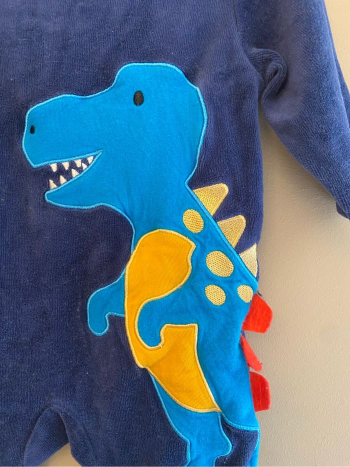 Pyjama  dinosaure - photo numéro 2
