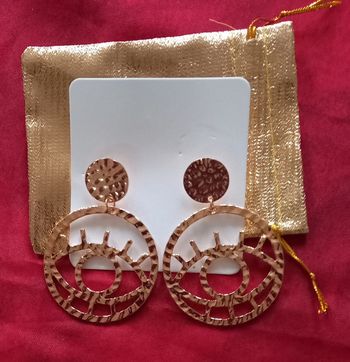 Paire de boucles d'oreilles à trou oeil