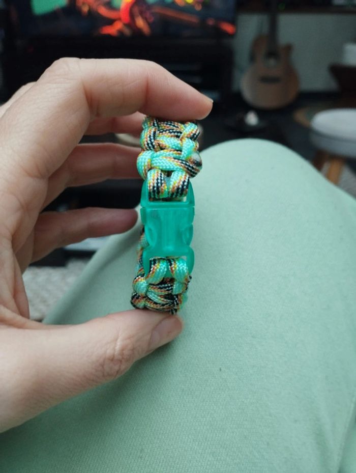 Bracelet en paracorde fait main femme - photo numéro 7