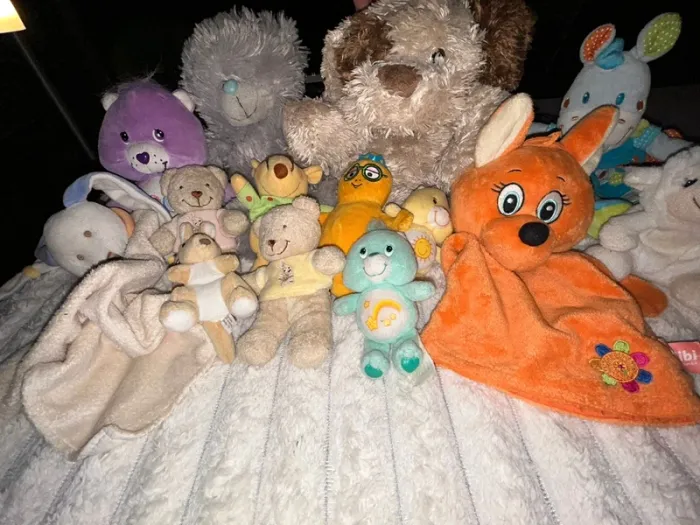 Lot de 14 peluches/doudous - photo numéro 2