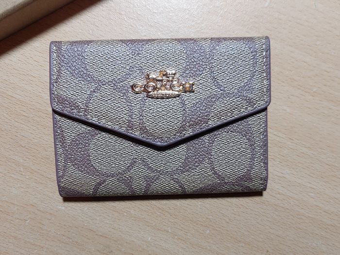 Porte monnaie coach - photo numéro 2