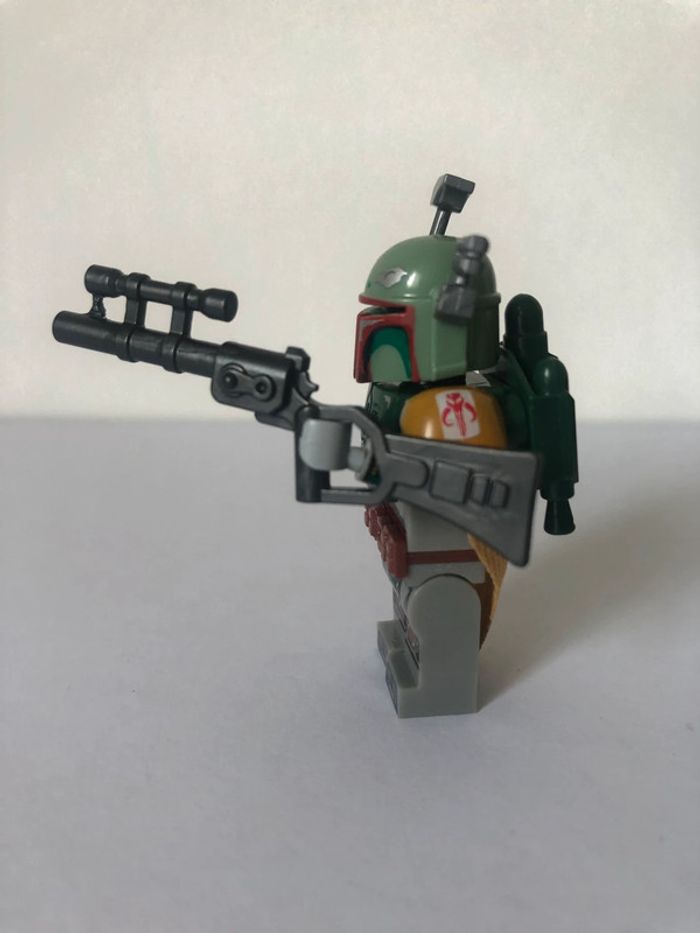 Figurine type lego Boba Fett. Star Wars - photo numéro 3