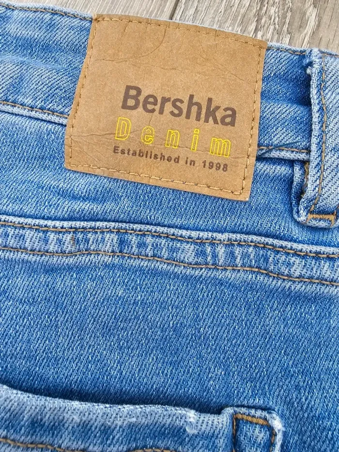 Jean Bershka - photo numéro 2