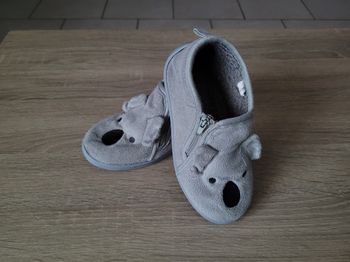 Chaussons garçon en 27