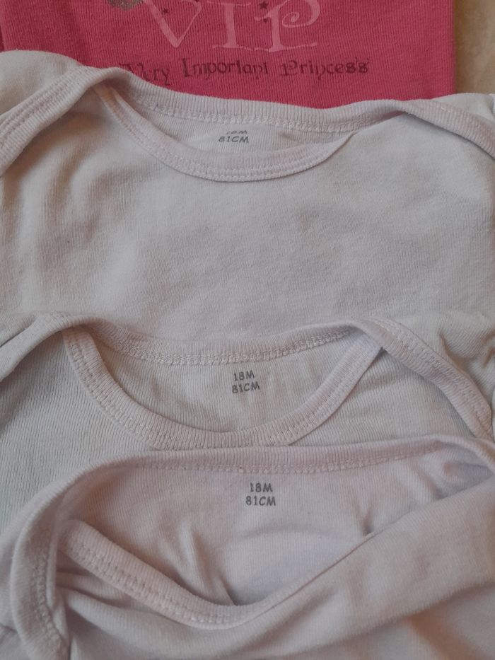 Lot de 4 bodys - photo numéro 4