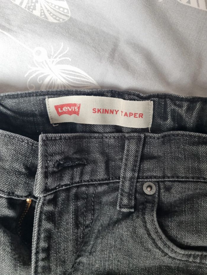 Levi's noir - photo numéro 2