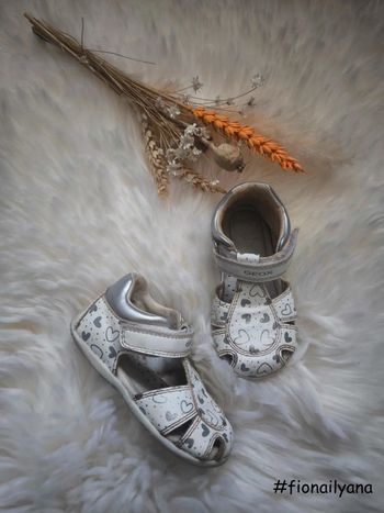 🤍 Jolie paire de claquettes bébé Geox pointure 21 🤍