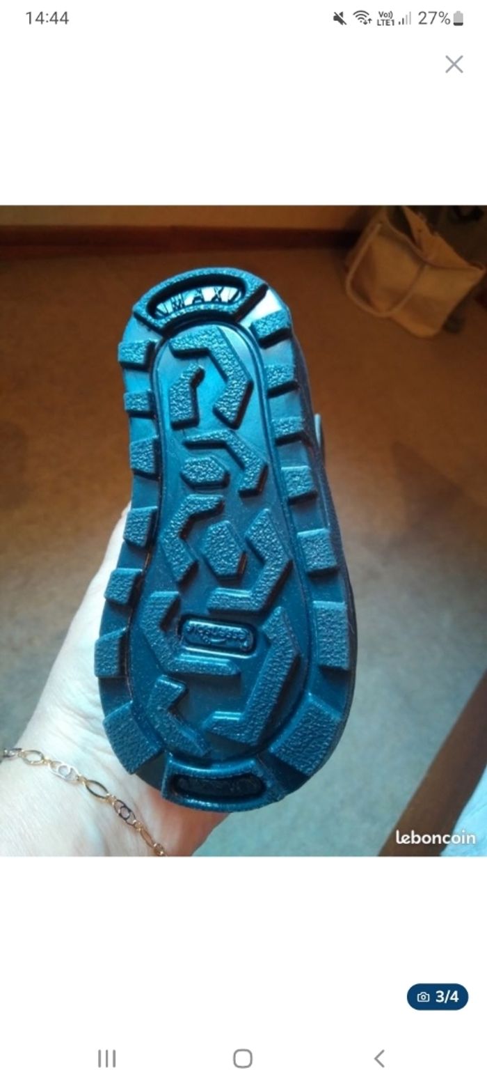 Bottes de neige T 20 21 - photo numéro 3