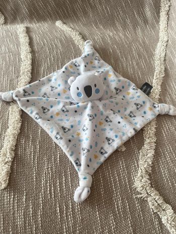 Peluche doudou plat 24cm orchestra koala blanc et bleu parfait état