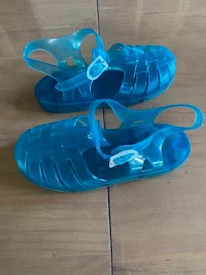 Squelettes bleues chaussures plastique taille 30 - photo numéro 15