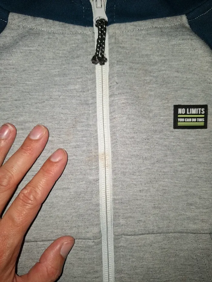 Veste 4 5 ans 110 cm primark - photo numéro 2