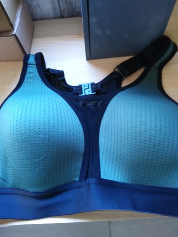 Brassière de sport vert et noir M Kaytan