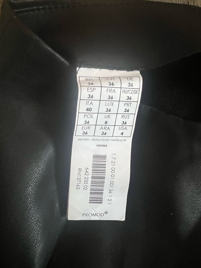 Jupe en cuir - photo numéro 3