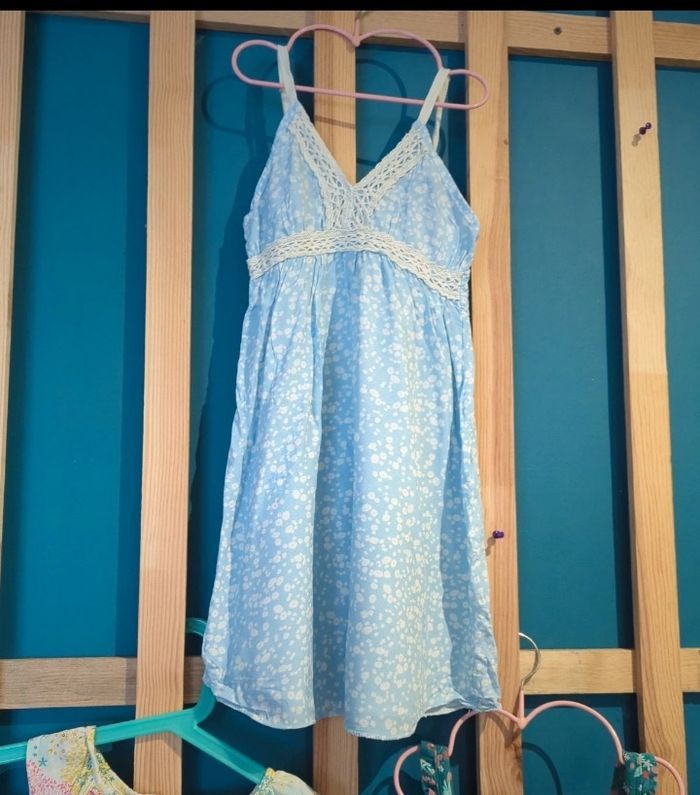 5 ans sergent major robe été bleu ciel a pois blanc /Excellent état - photo numéro 4