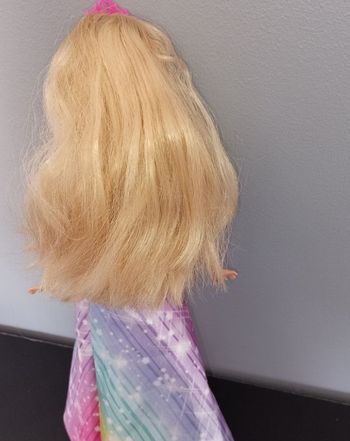 Barbie Dreamtopia Princesse Arc en Ciel