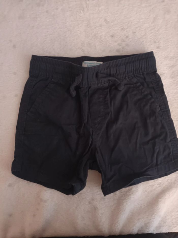 Short  3 ans