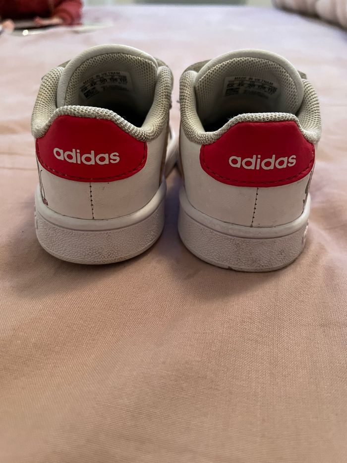 Basket Adidas Minnie - photo numéro 3
