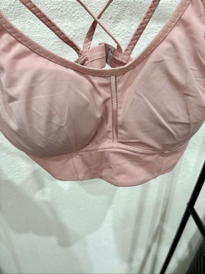 Brassière de sport rose uni à dos croisé - Taille M/L - photo numéro 2