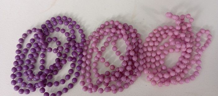 3 colliers sautoirs dégradé de violet - photo numéro 5