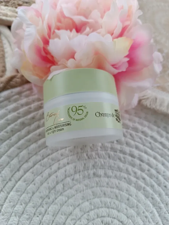 Crème visage jour et nuit - photo numéro 2