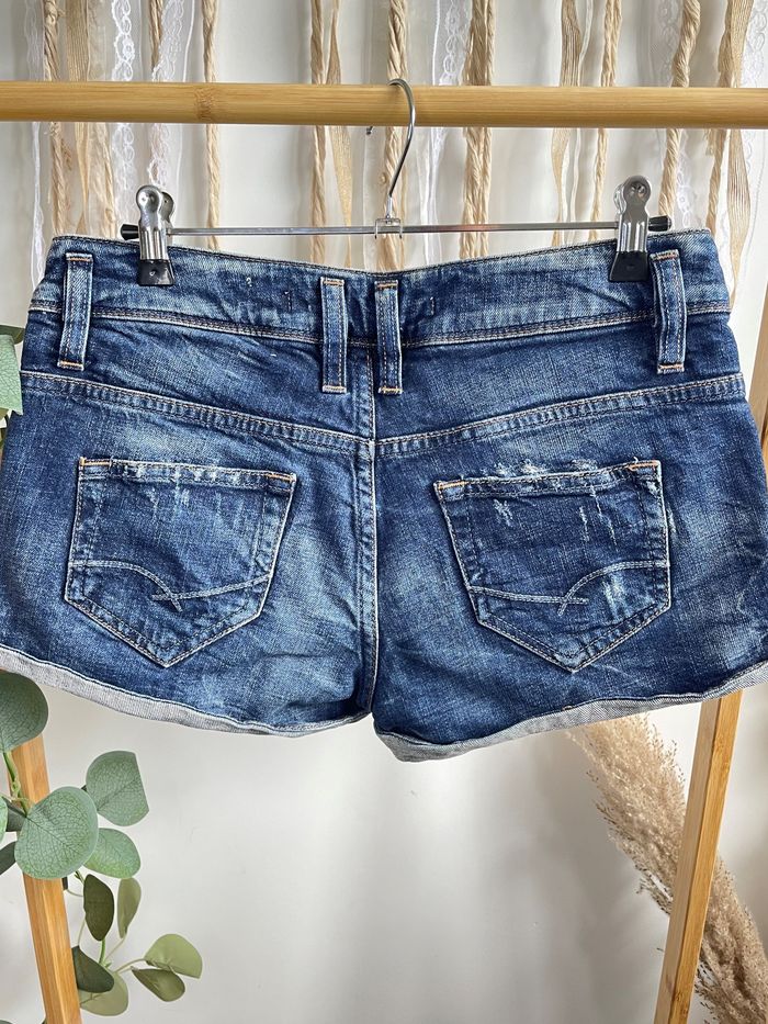 Short en jean taille basse Zara XS/34 - photo numéro 3