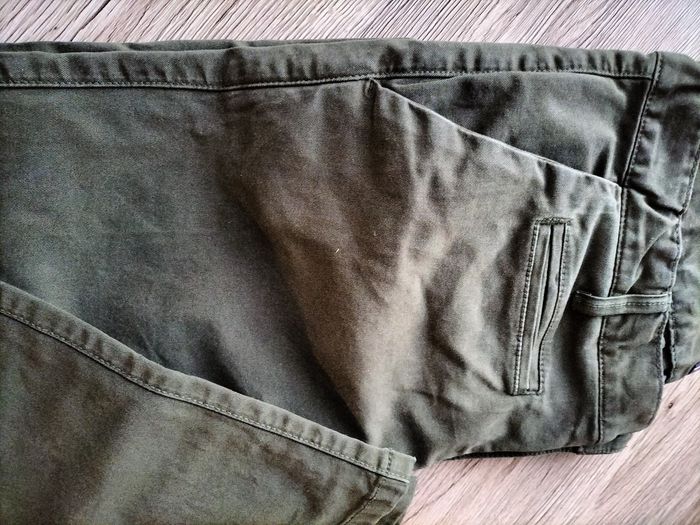 Chino 16 ans Tommy Hilfiger - photo numéro 2