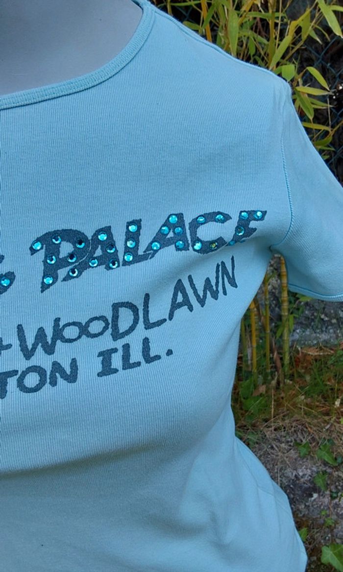 Tee shirt bleu clair avec strass Guess T 34 - photo numéro 4