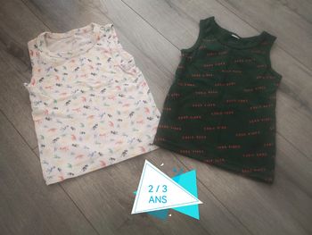 Débardeurs taille 2 / 3 ans 🔁