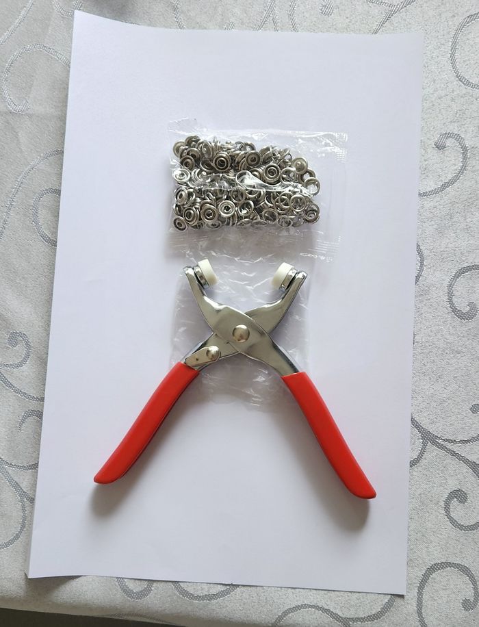 Pince de couture avec boutons pressions neuf - photo numéro 2