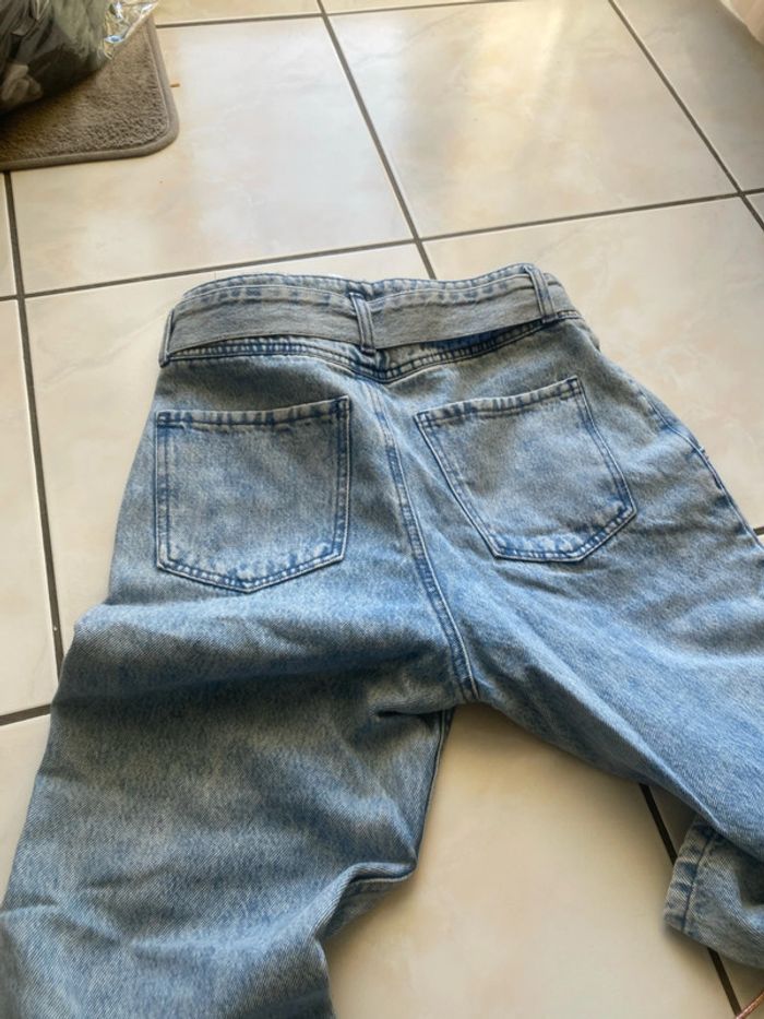 Jeans mom Bershka xs - photo numéro 4