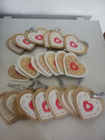 Lot de 23 cœur en bois pour décoration