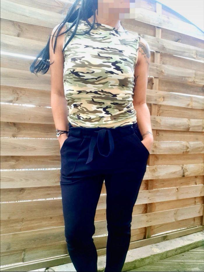 Top débardeur imprimé militaire Y2K - photo numéro 5