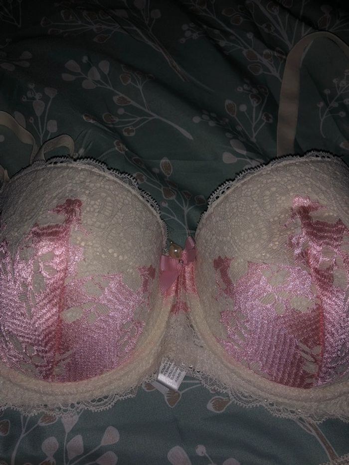Ensemble lingerie - photo numéro 4