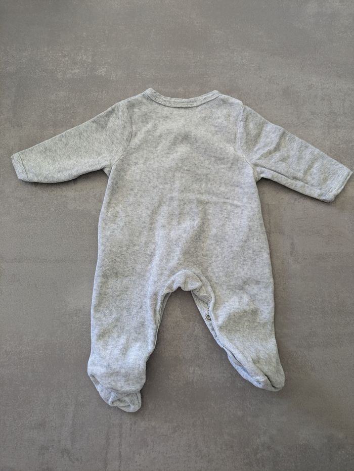 Pyjama 1 mois - photo numéro 4