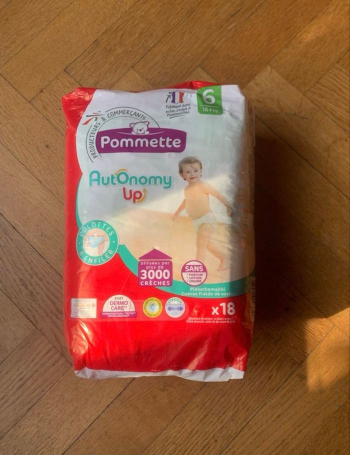 Couches pommette autonomy up taille 6 neuf non ouvert