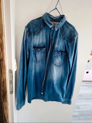 Superbe chemise en jeans