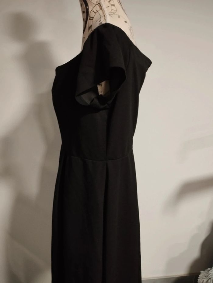 Jolie robe noire taille 44/46 - photo numéro 3