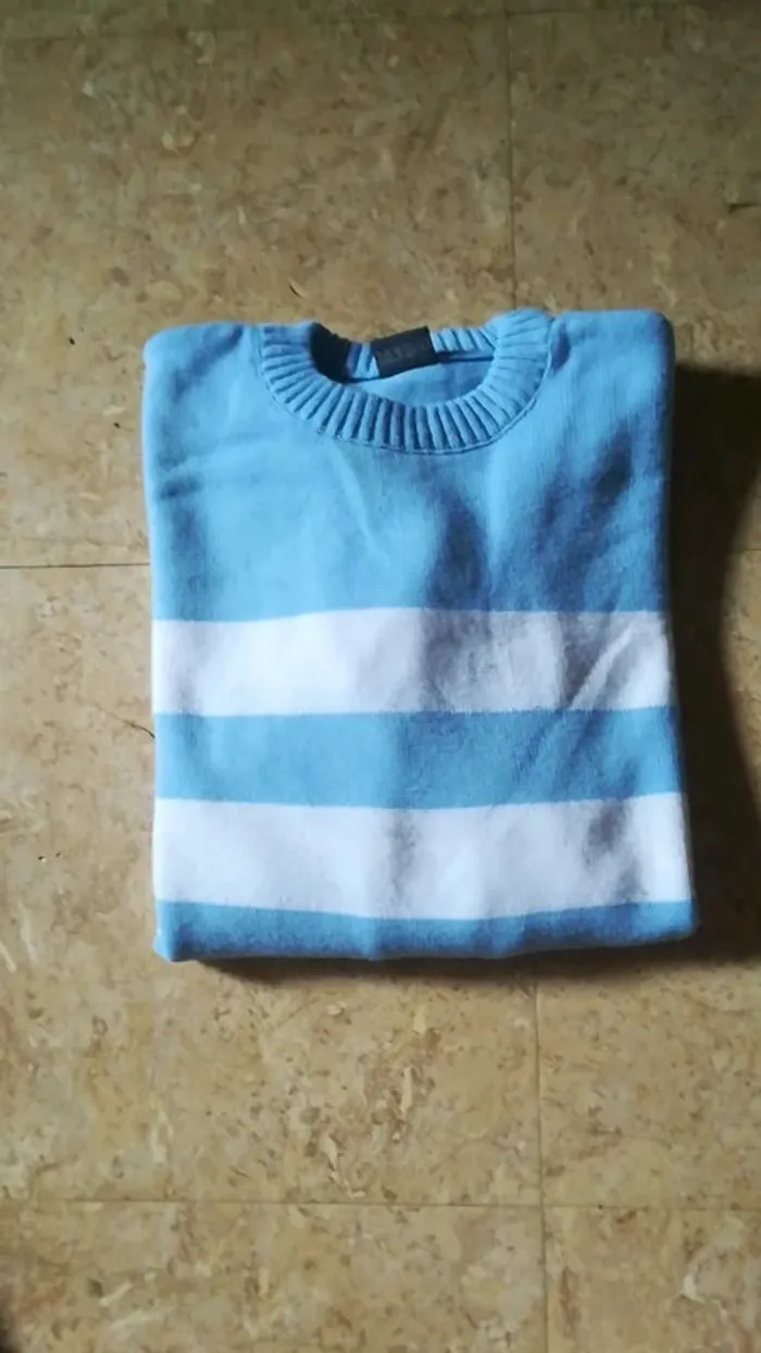 Pull rayé