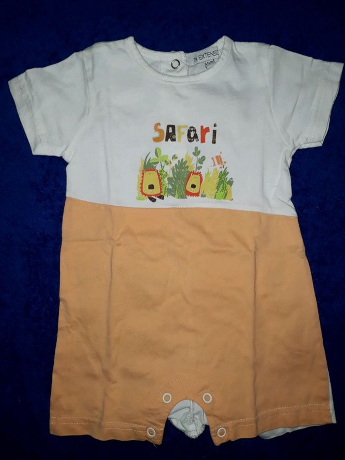 2 combishorts 6 mois - photo numéro 2