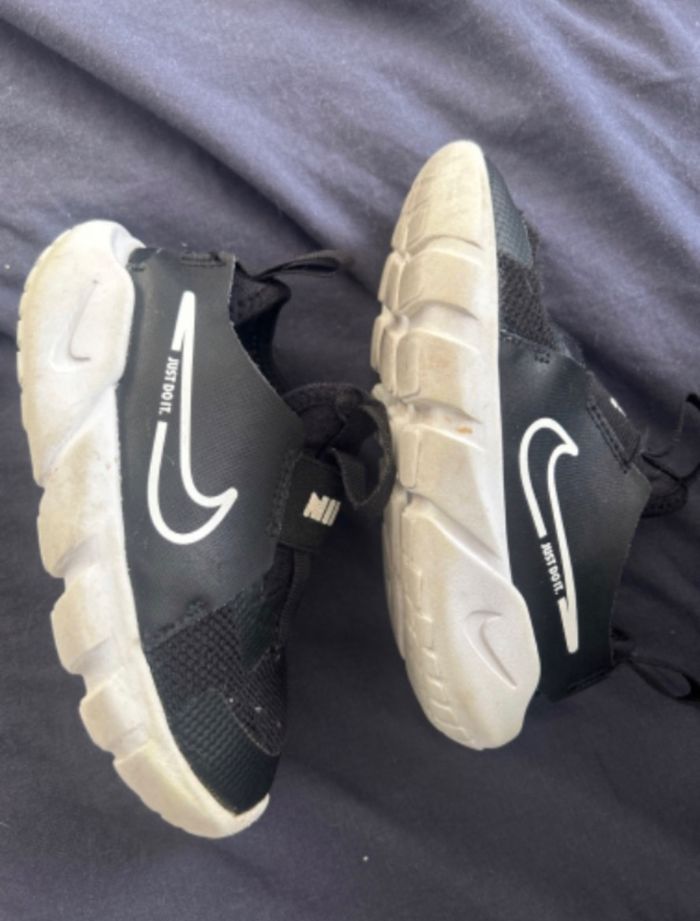 Baskets nike - photo numéro 5