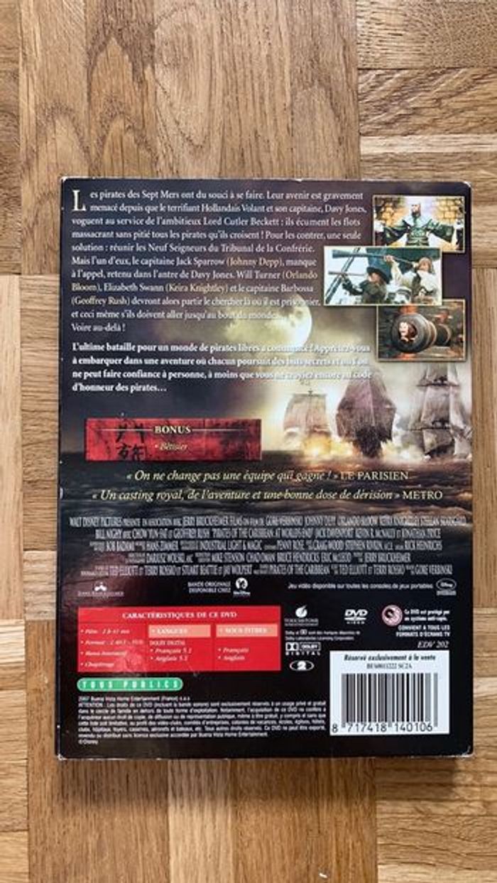 DVD film action / aventure Disney Pirates des Caraïbes : Jusqu’au bout du monde - photo numéro 2