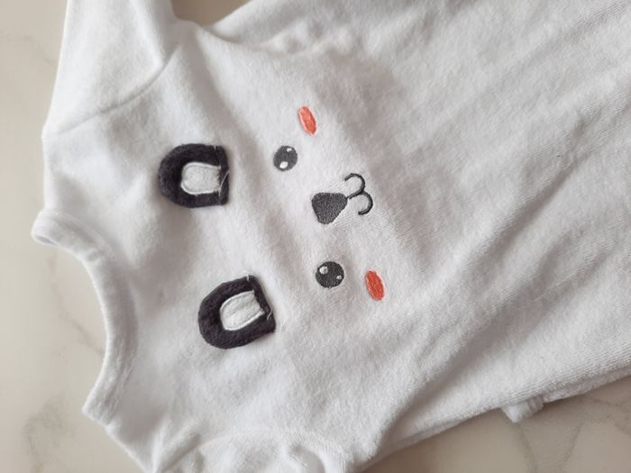 Pyjama 3 mois - photo numéro 2